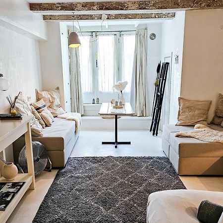 The White Wilde - Studio In A Historic Canalhouse From 1799 อัมสเตอร์ดัม ภายนอก รูปภาพ
