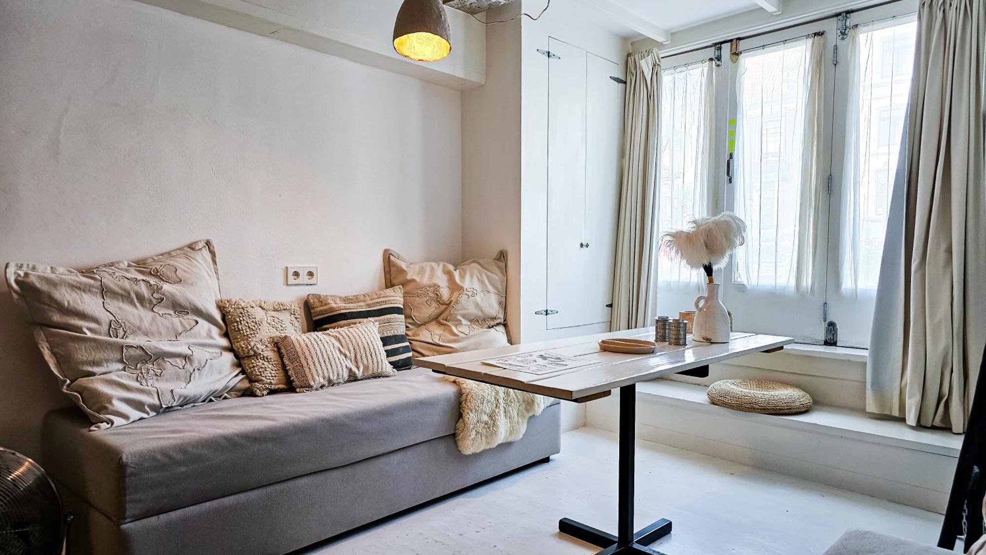 The White Wilde - Studio In A Historic Canalhouse From 1799 อัมสเตอร์ดัม ภายนอก รูปภาพ