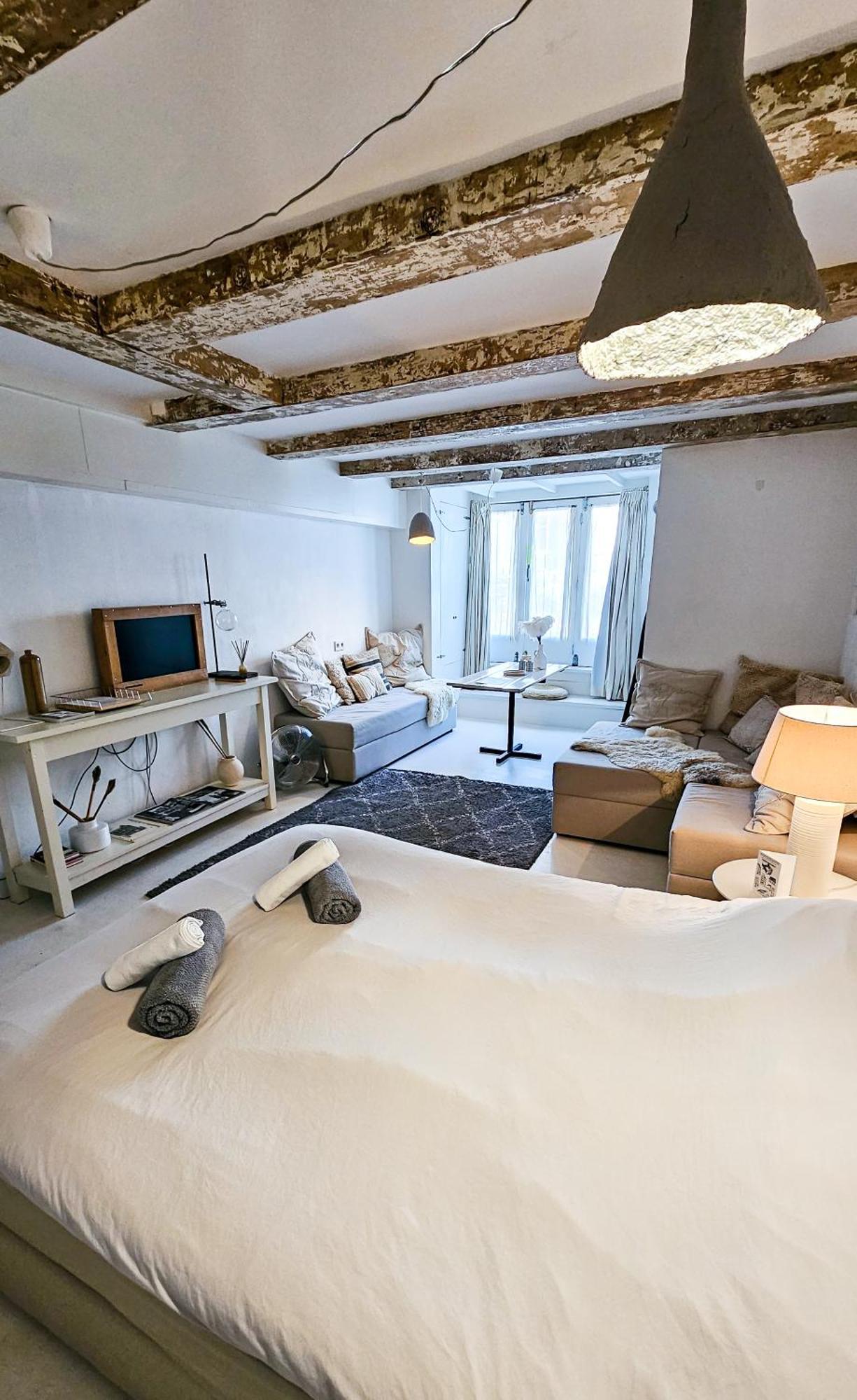 The White Wilde - Studio In A Historic Canalhouse From 1799 อัมสเตอร์ดัม ภายนอก รูปภาพ